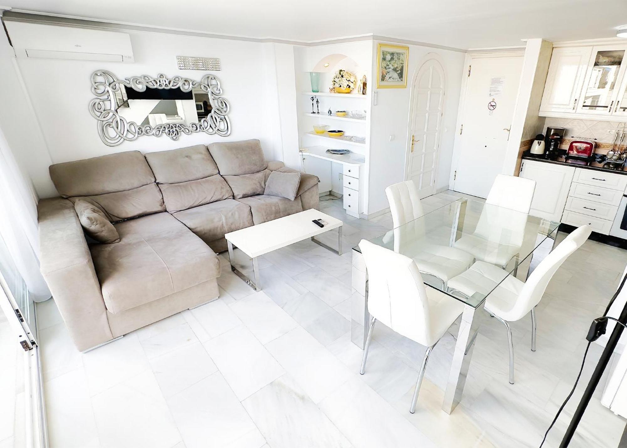 Skol 508 West Facing Duplex With Amazing Sea Views Marbella