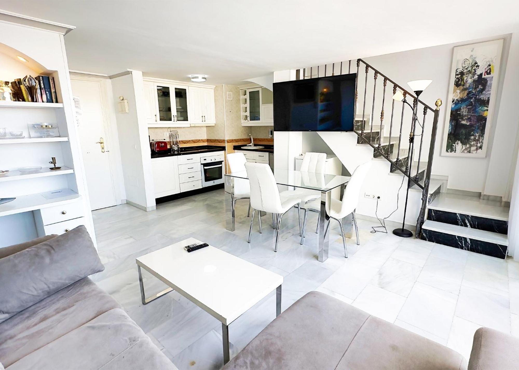 Skol 508 West Facing Duplex With Amazing Sea Views Lejlighed